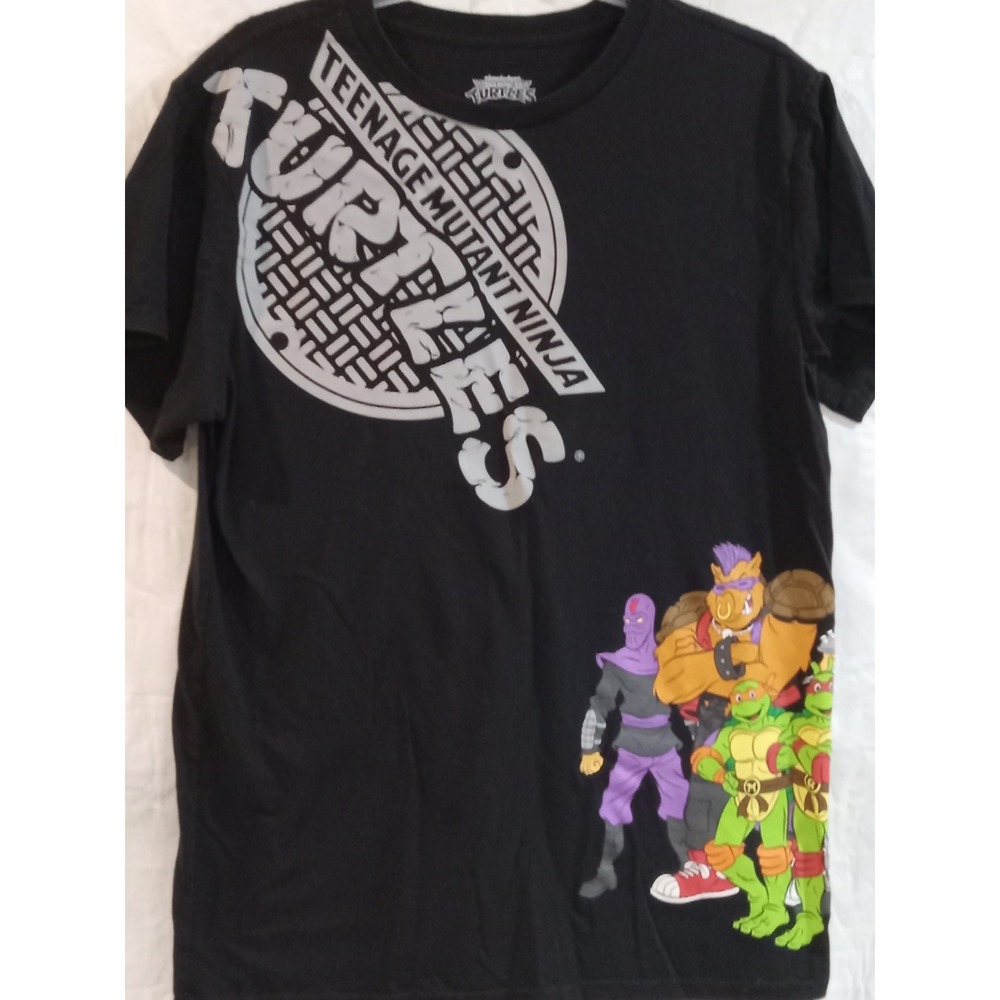 Nickelodeon Teenage Mutant Ninja Turtles Graphic T-Shirt - Size L